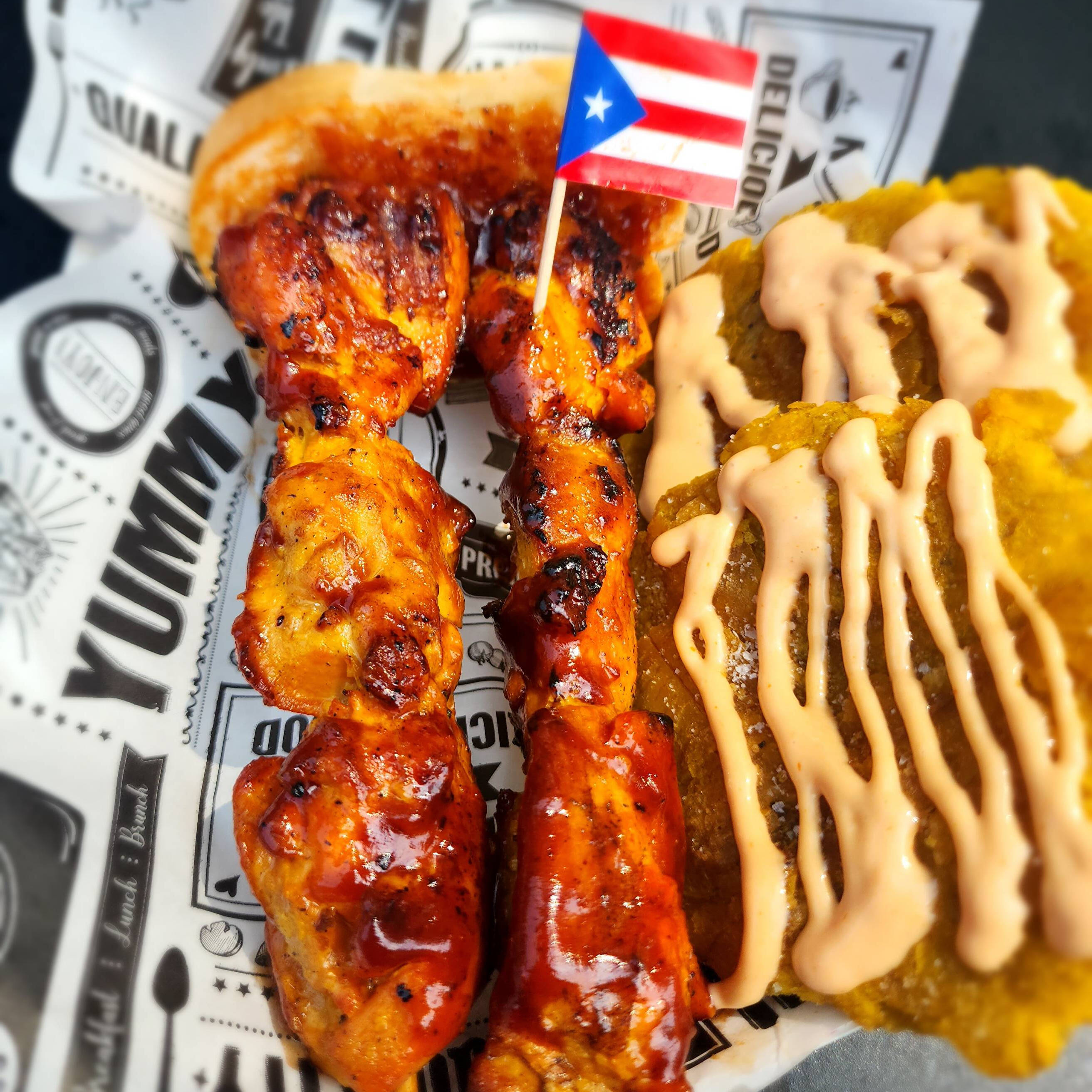 Pinchos de Pollo, chicken skewers